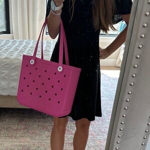 Haute Pink Bogg Bag tote